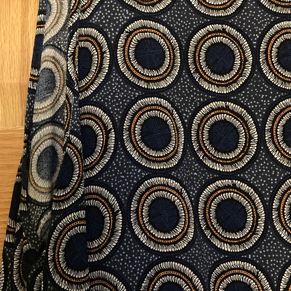 H&M Blue Scoop Neck Tank 10 - Picture 3 of 4